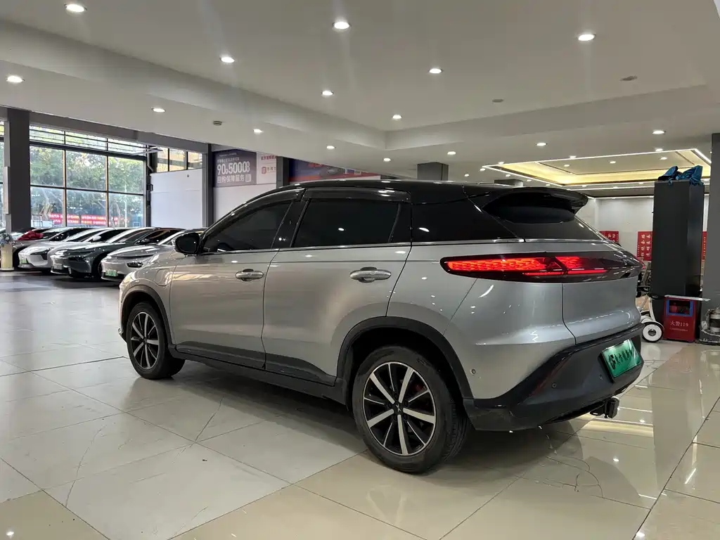 XPeng G3 — миниатюра 5