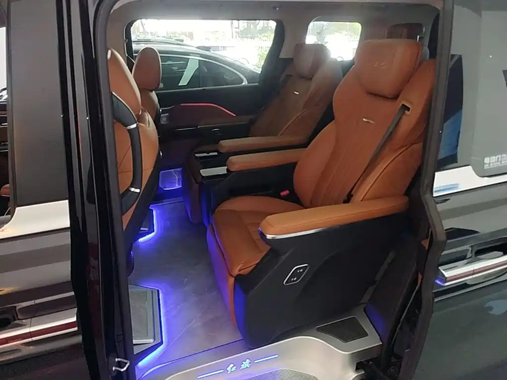 Hongqi Hongqi HQ9 — миниатюра 17