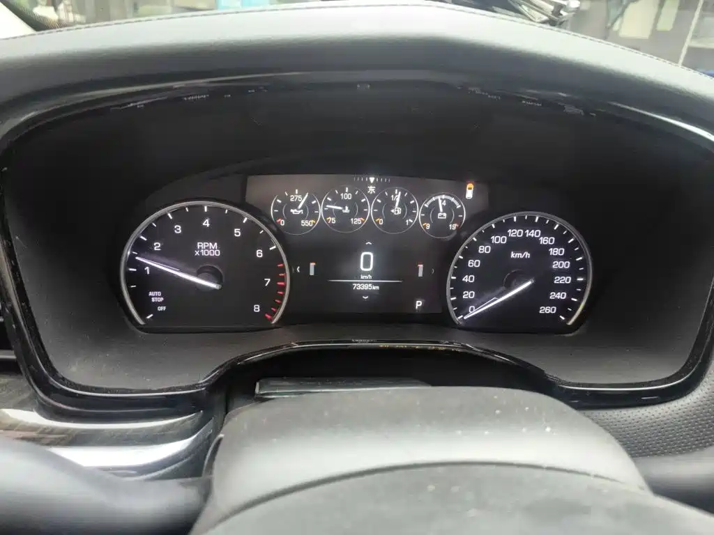 Cadillac XT5 — миниатюра 12