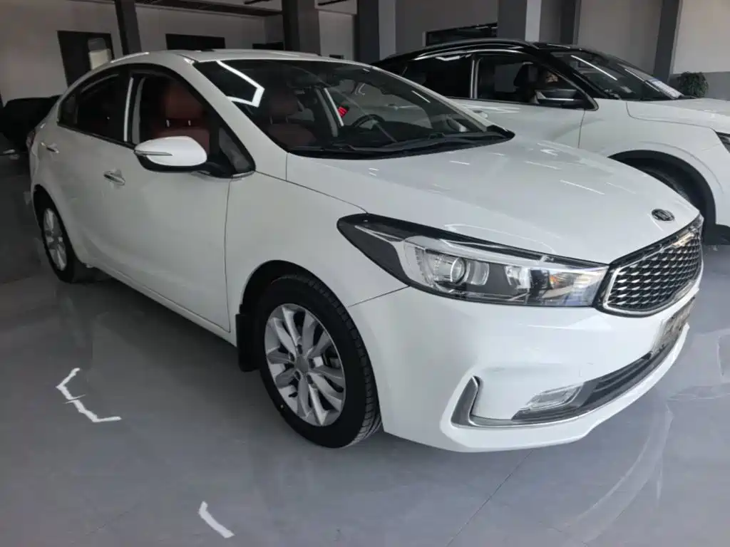 Kia K3 — миниатюра 4