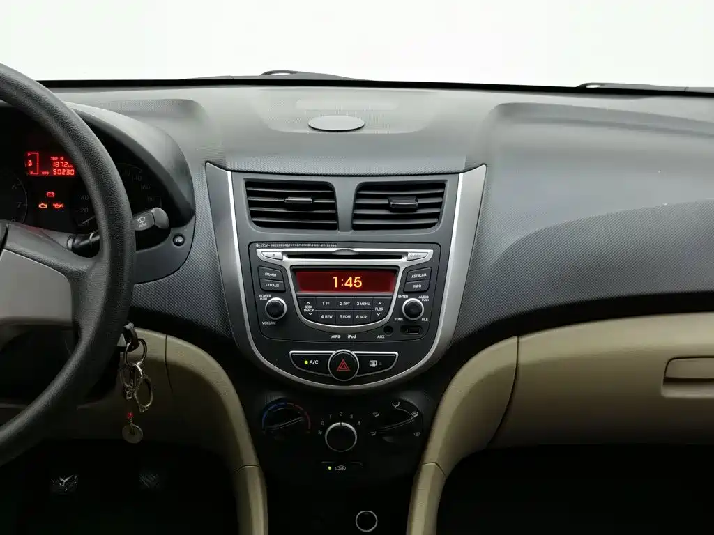 Hyundai Verna — миниатюра 12