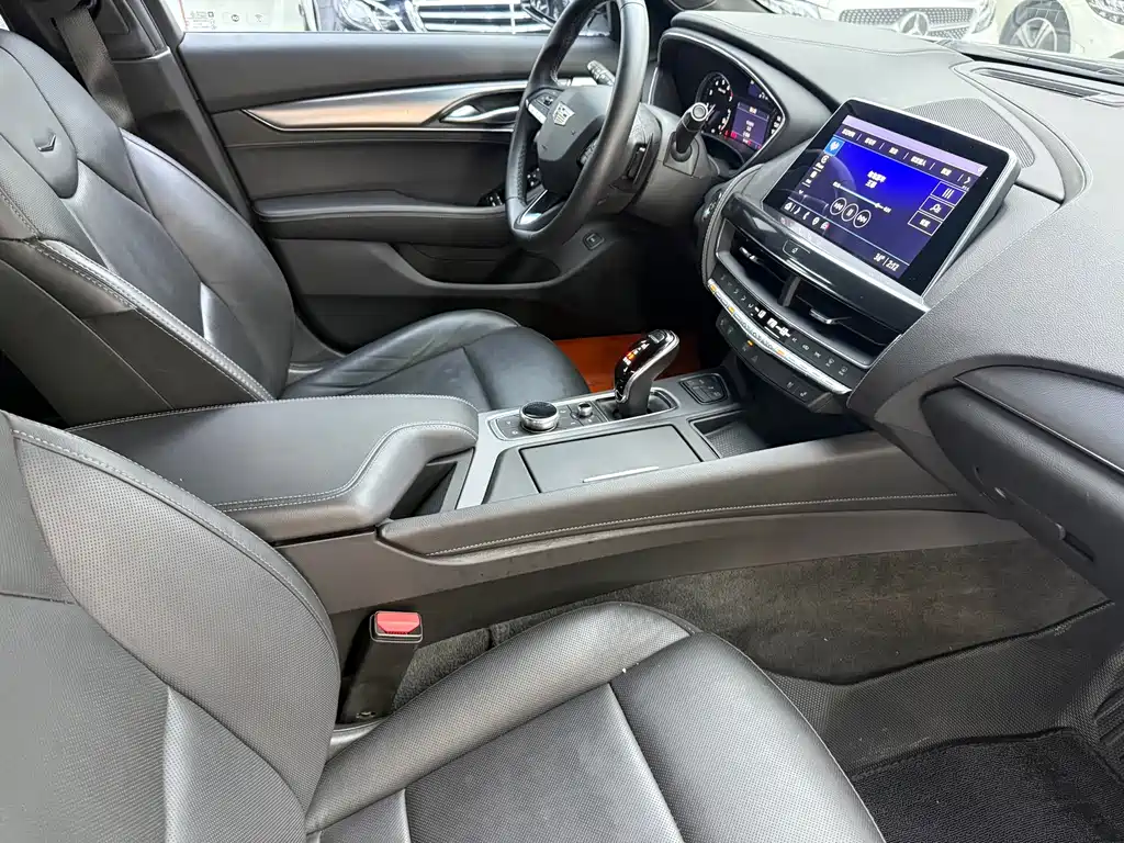 Cadillac CT5 — миниатюра 22