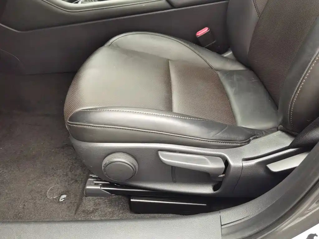 Mazda 3 Axela — миниатюра 20