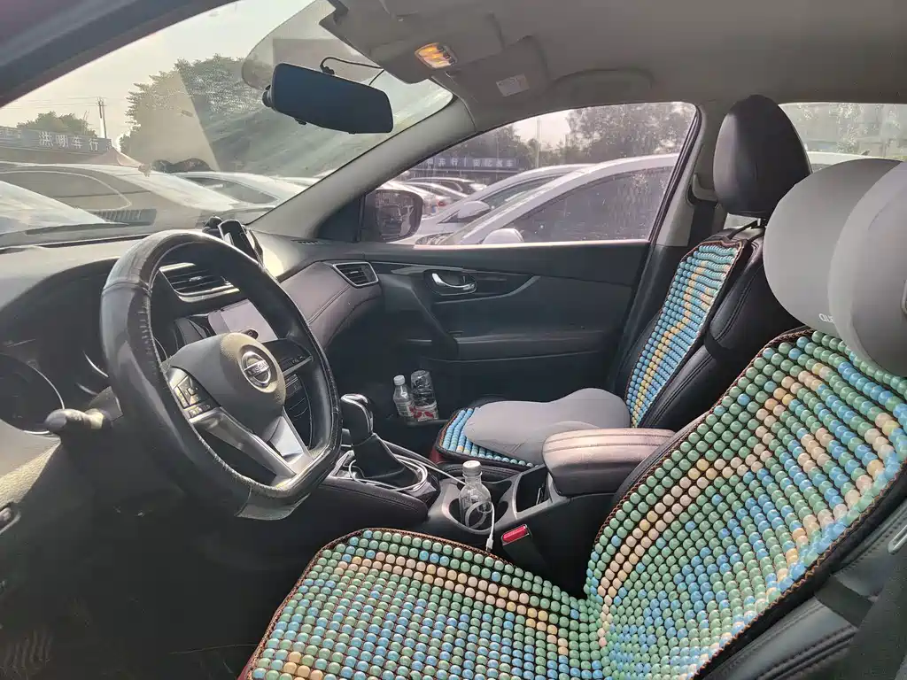 Nissan Qashqai — миниатюра 5