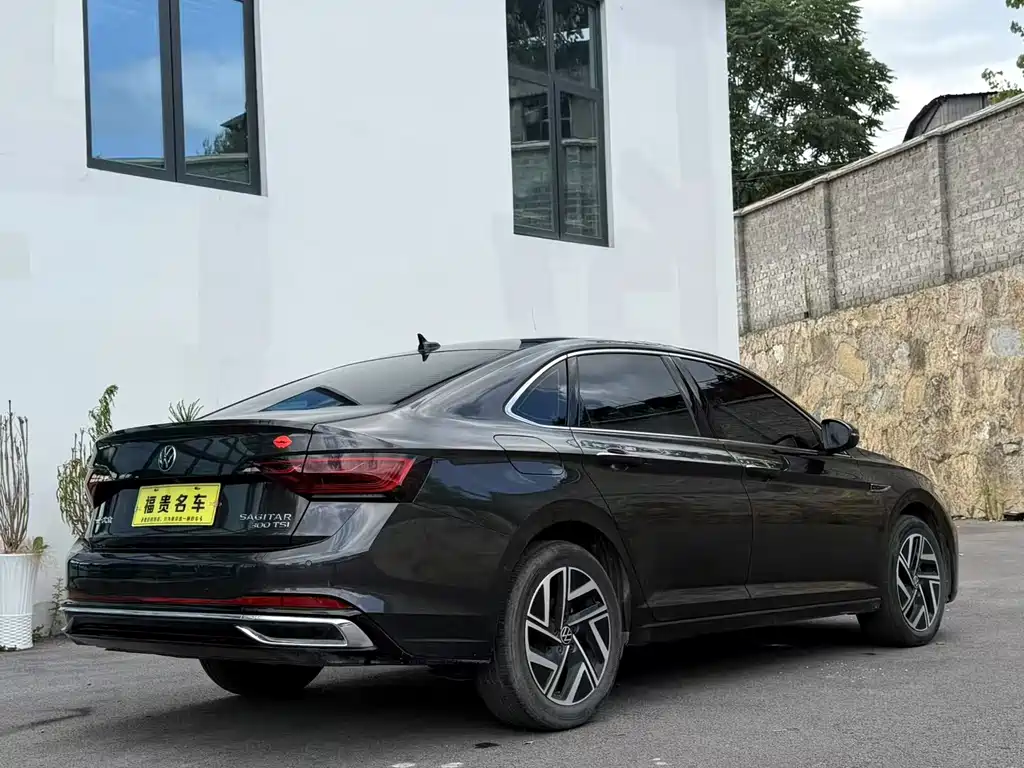 Volkswagen Sagitar — миниатюра 4