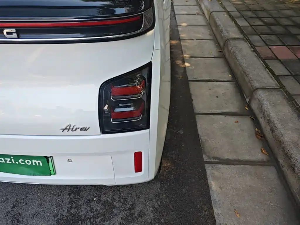 Wuling Air ev — миниатюра 8