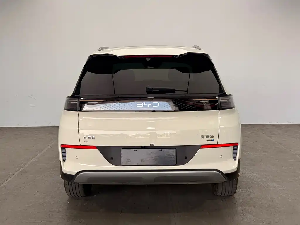 BYD Sealion 05 EV — миниатюра 6