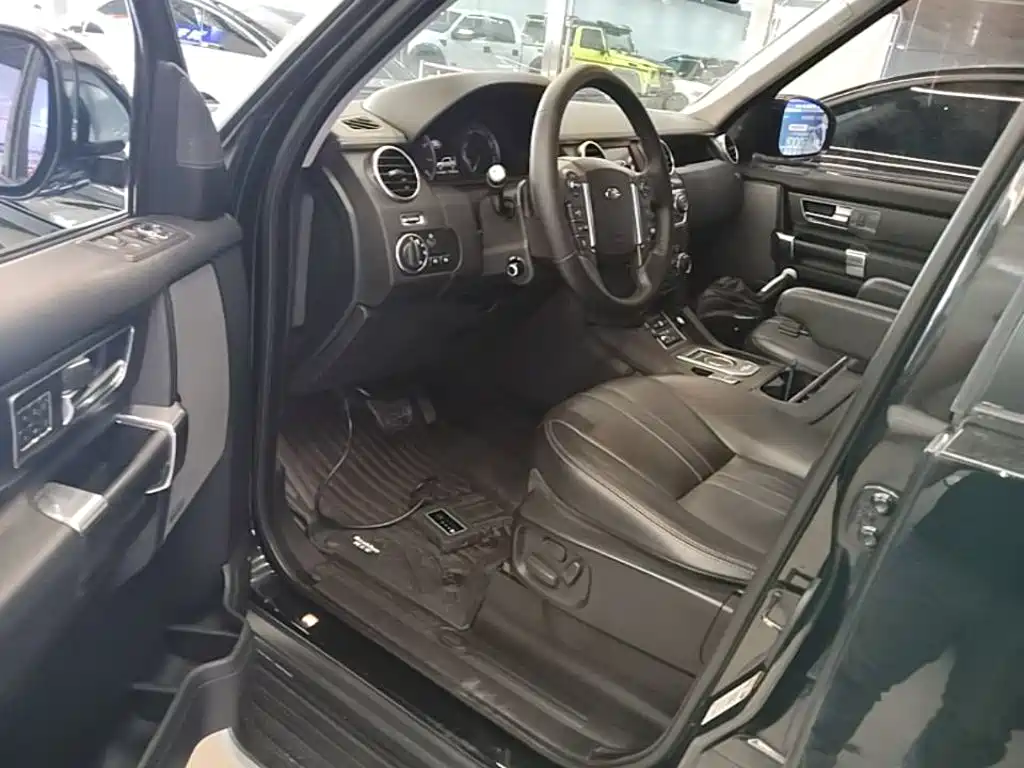 Land Rover Discovery — миниатюра 16