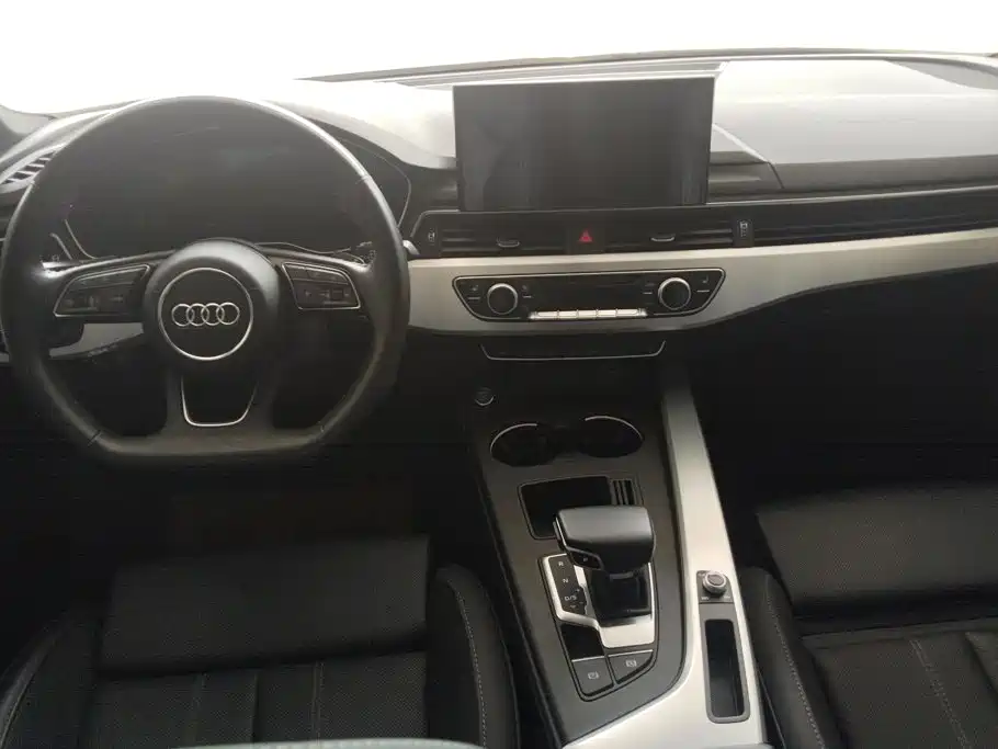 Audi A4L — миниатюра 12