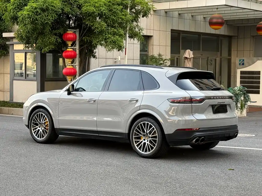 Porsche Cayenne 2018 Cayenne 3.0T