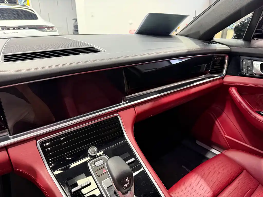 Porsche Panamera — миниатюра 7