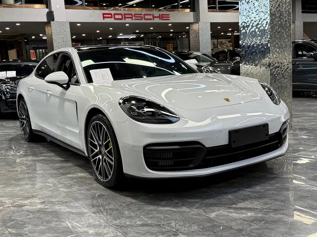 Porsche Panamera — миниатюра 3