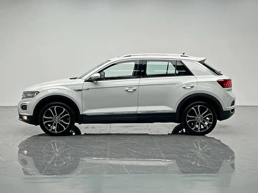 Volkswagen T-Roc — миниатюра 3