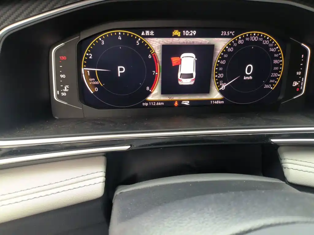 Volkswagen Tiguan L — миниатюра 8