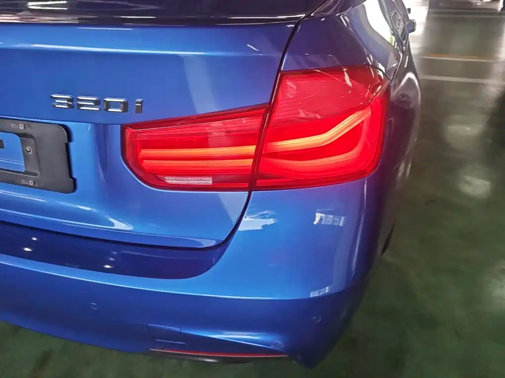 BMW 3 Series — миниатюра 8