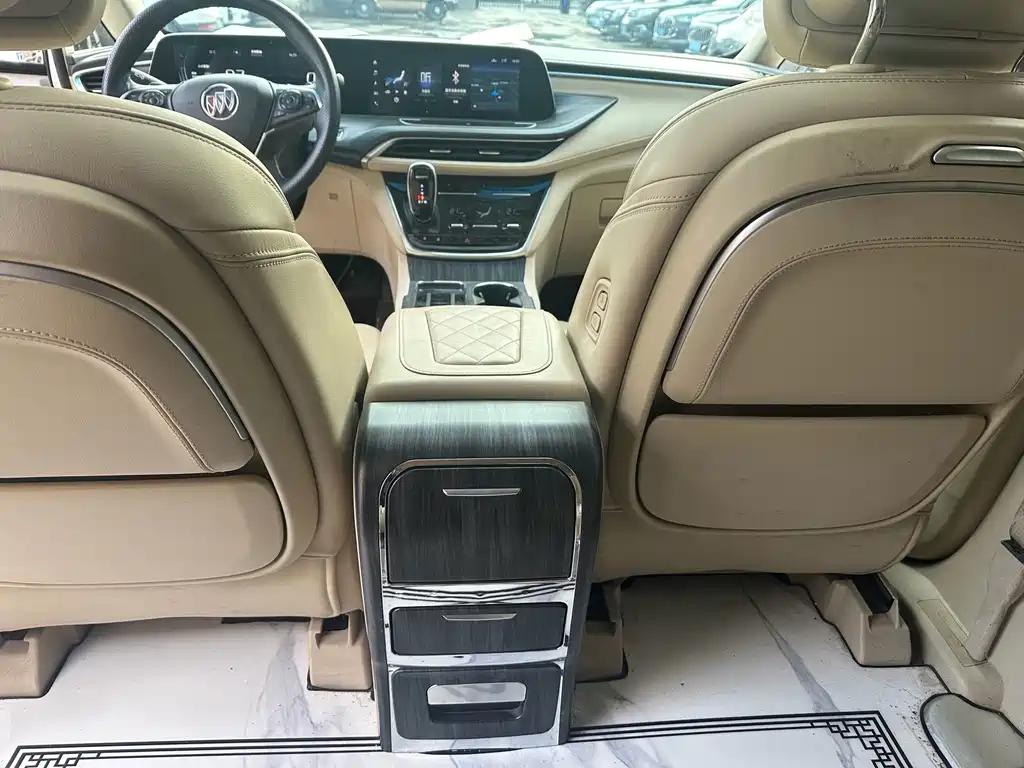 Buick GL8 — миниатюра 4