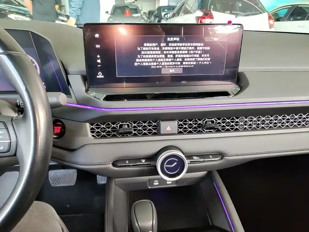 Honda Accord — миниатюра 13