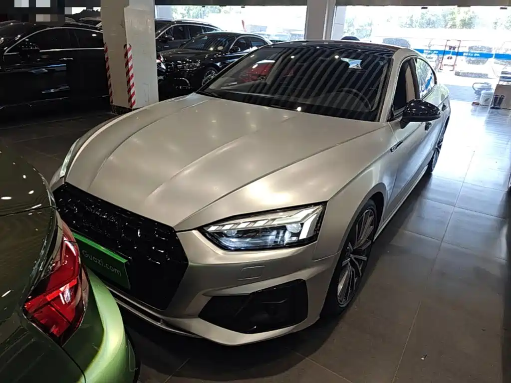 Audi A5 (Import)