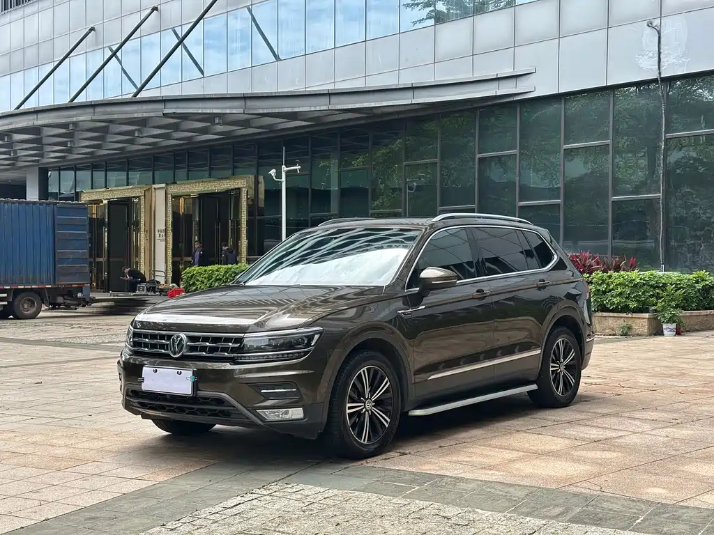 Volkswagen Tiguan L 2018