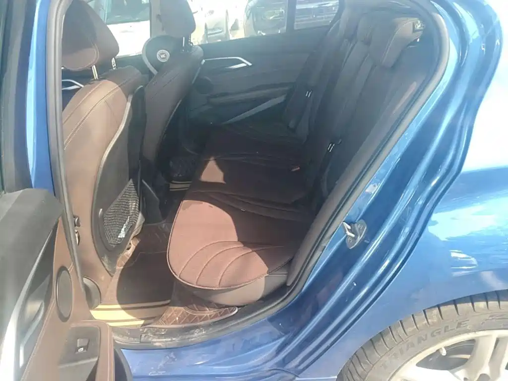 BMW 1 Series — миниатюра 17