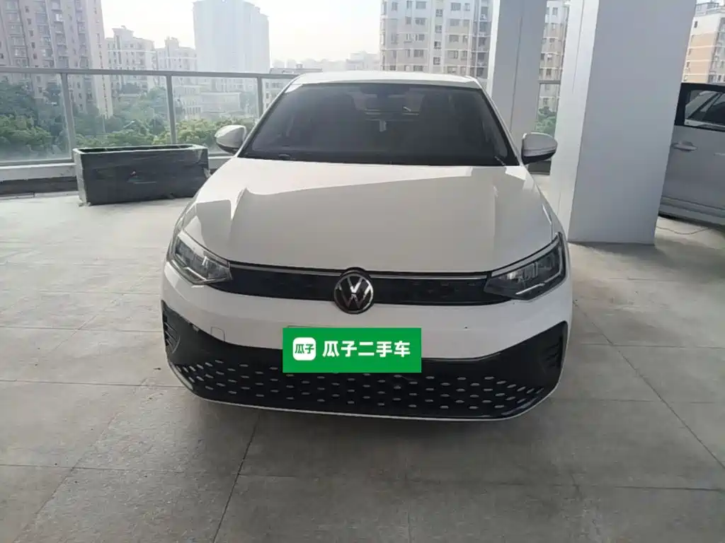 Volkswagen Lavida — миниатюра 3