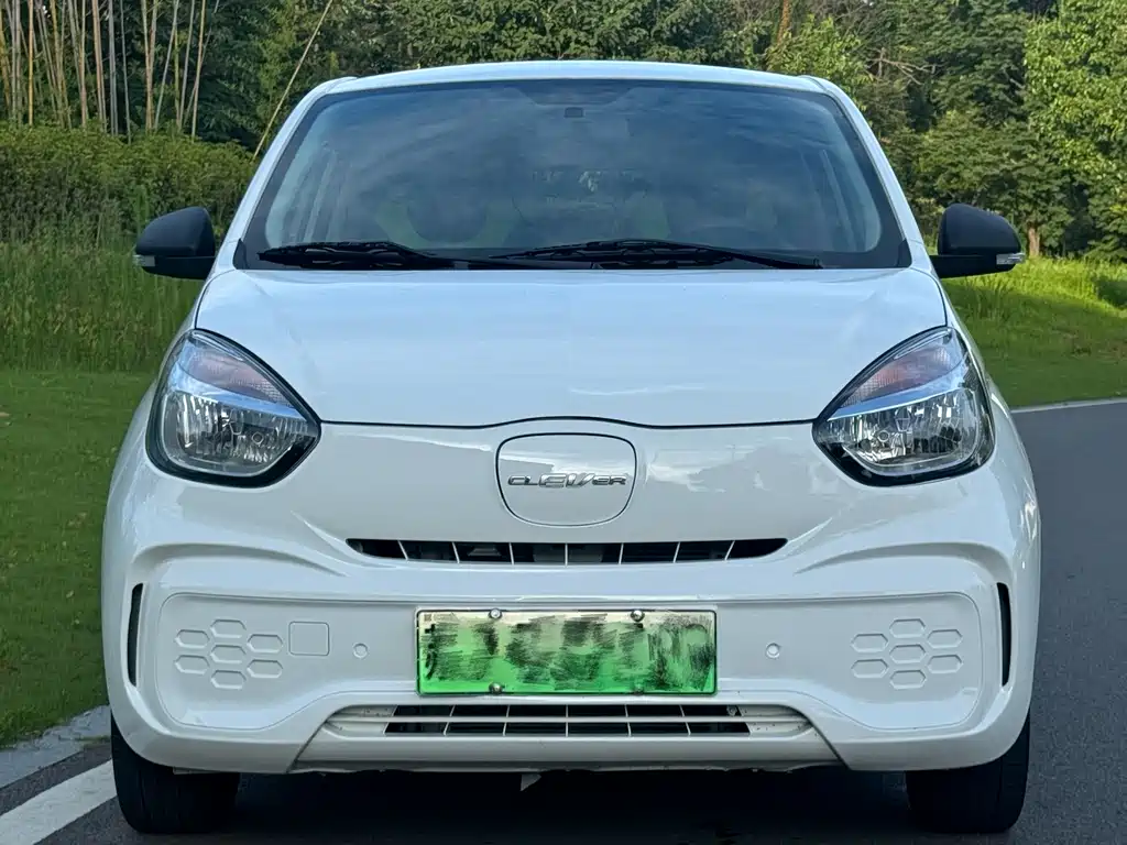 Roewe Clever 2021 302km