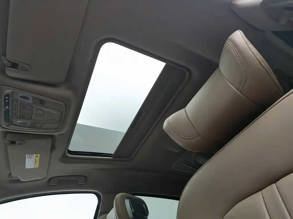Buick GL8 — миниатюра 14
