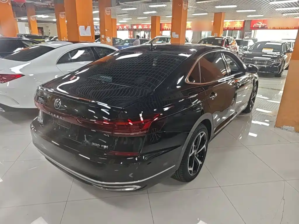 Volkswagen Passat — миниатюра 7