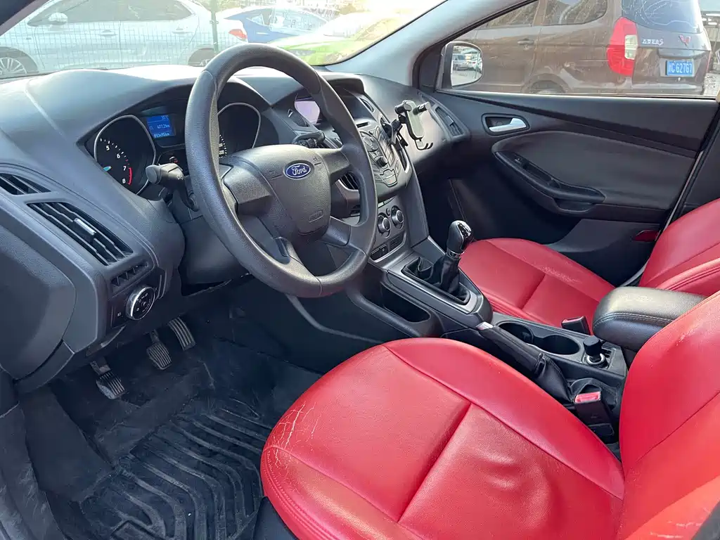 Ford Focus — миниатюра 9