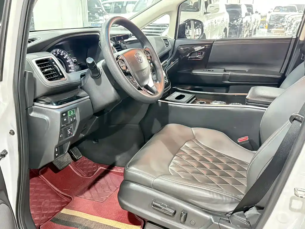 Honda Odyssey — миниатюра 4