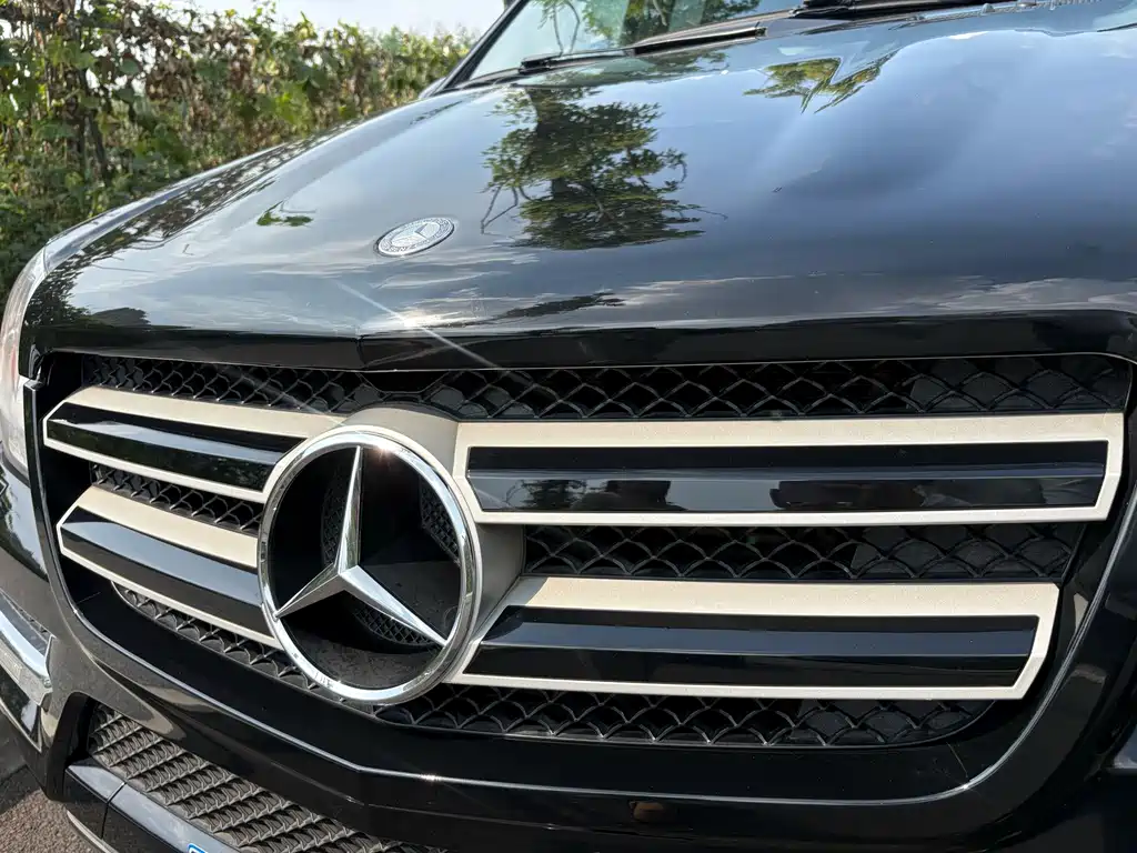 Mercedes-Benz GL-Class — миниатюра 5