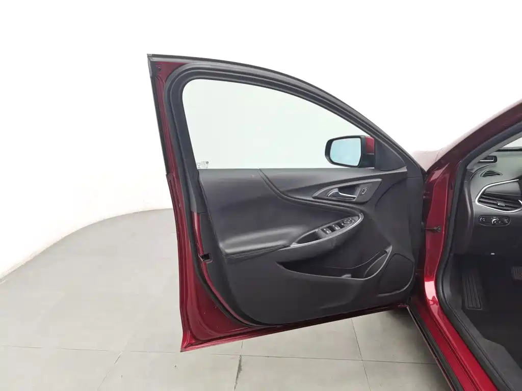 Chevrolet Malibu XL — миниатюра 8