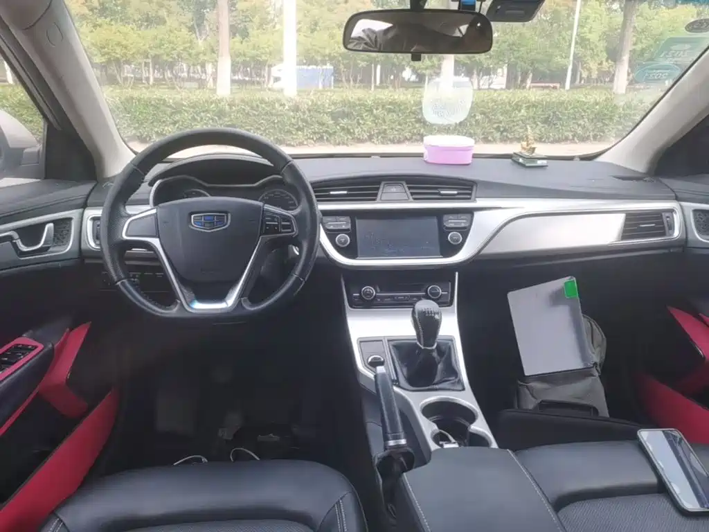 Geely Emgrand GL — миниатюра 10