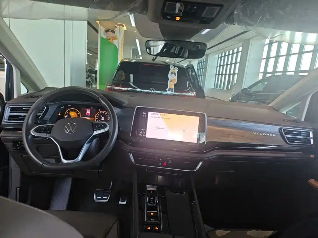 Volkswagen Viloran — миниатюра 10