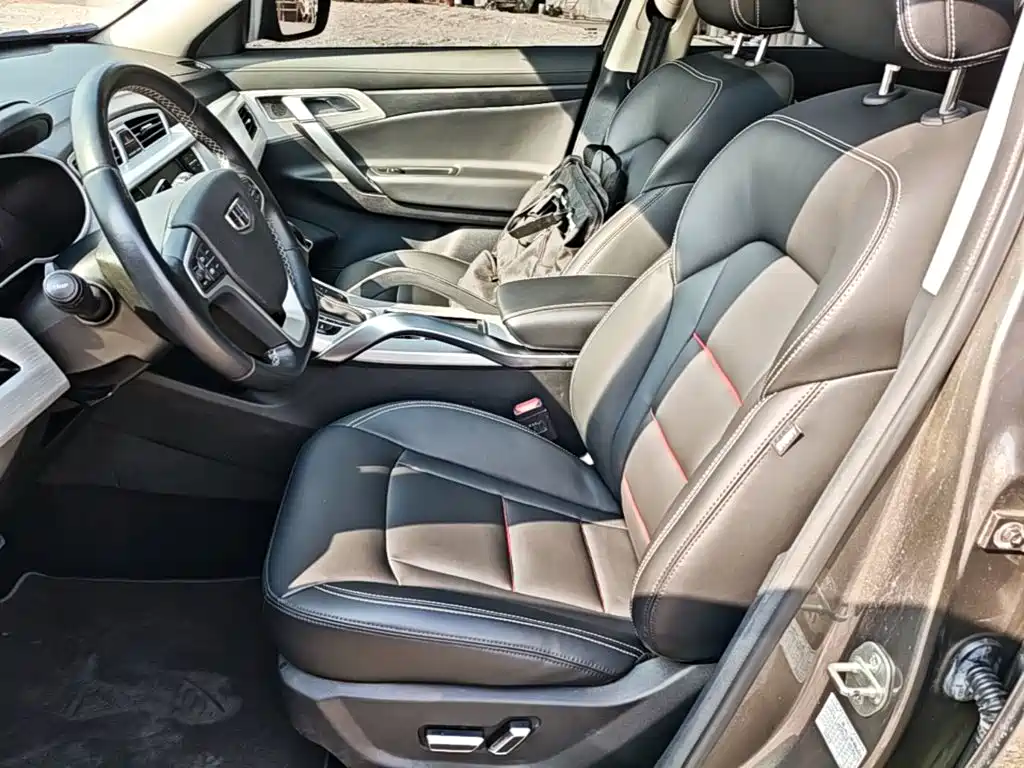 Geely Boyue — миниатюра 15