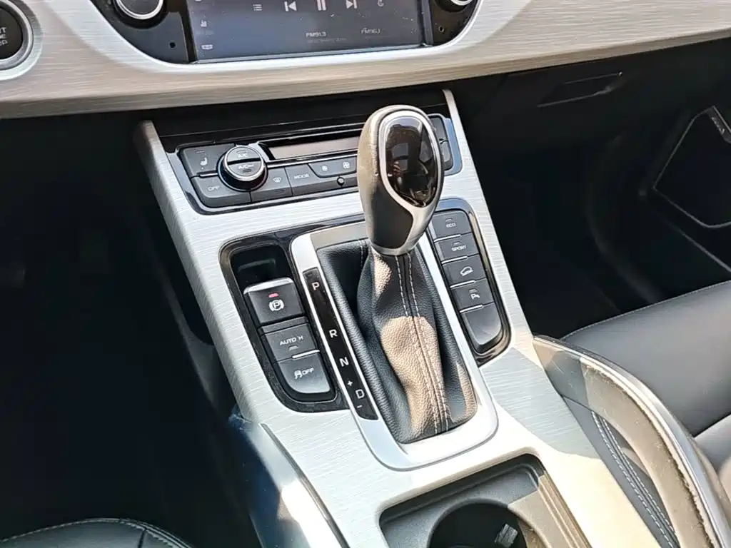 Geely Boyue — миниатюра 14