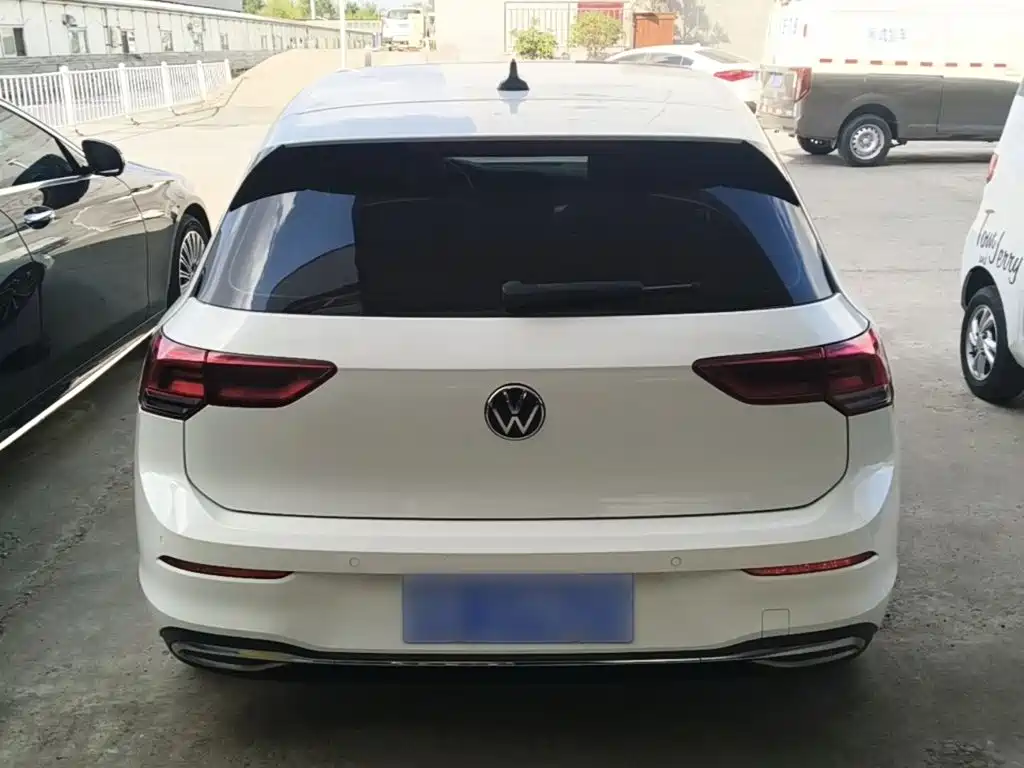 Volkswagen Golf — миниатюра 6