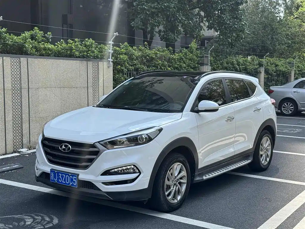 Hyundai Tucson 2015