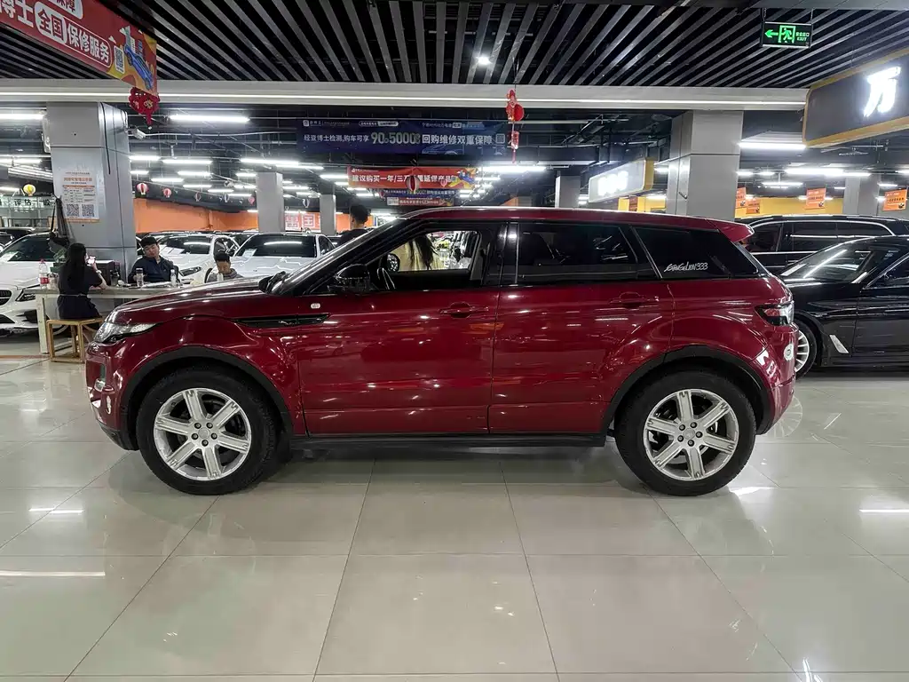 Land Rover Evoque — миниатюра 3