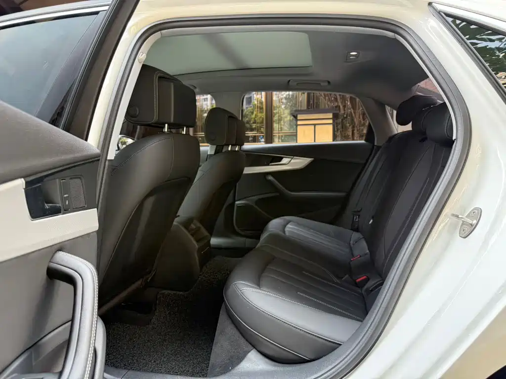 Audi A4L — миниатюра 7