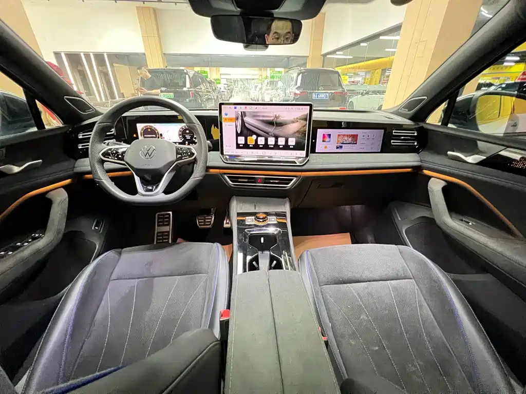 Volkswagen Tiguan L — миниатюра 11