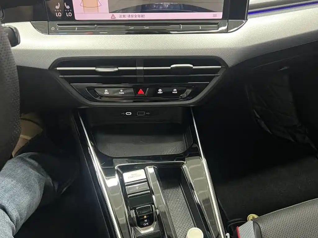 Volkswagen Lamando — миниатюра 14