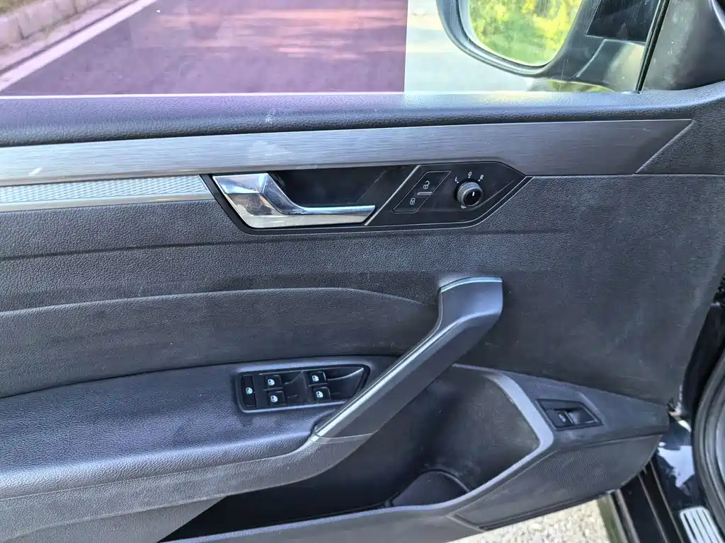 Volkswagen Passat — миниатюра 6