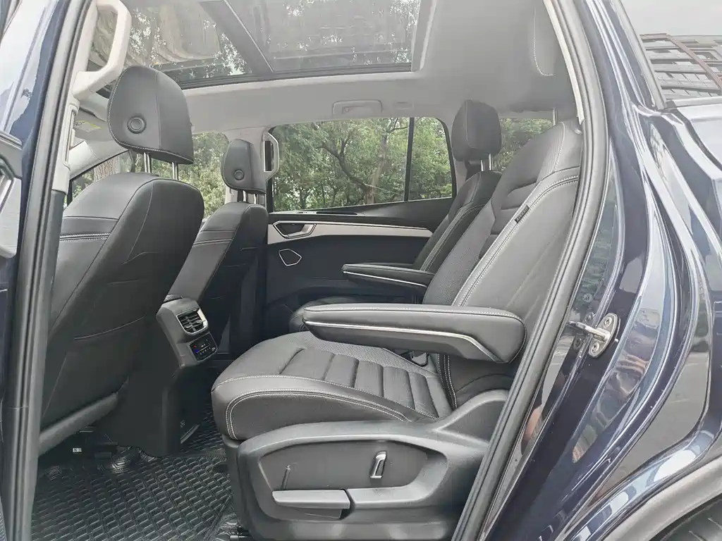 Volkswagen Talagon — миниатюра 17