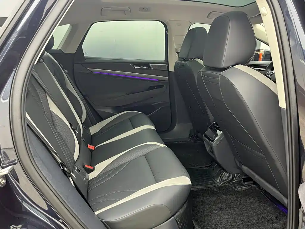 Volkswagen ID.7 VIZZION — миниатюра 16