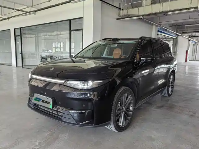 2025 Leapmotor C16