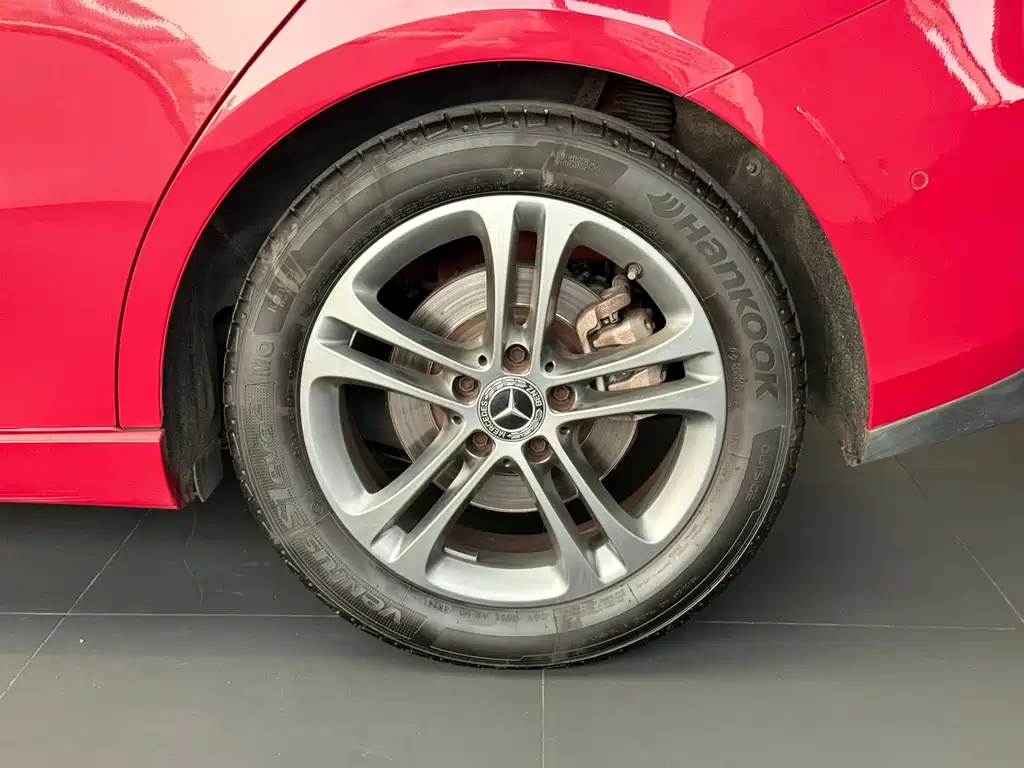 Mercedes-Benz B-Class — миниатюра 8
