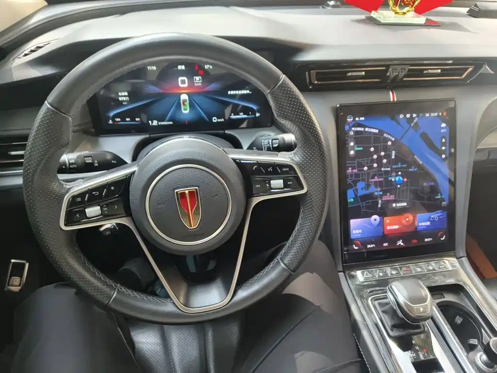 Hongqi Hongqi H5 — миниатюра 13