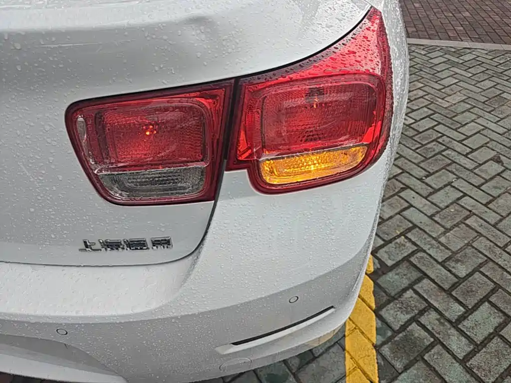 Chevrolet Malibu — миниатюра 8