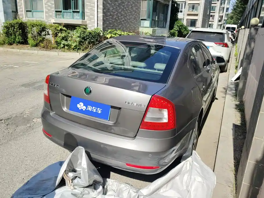 Skoda Octavia — миниатюра 3